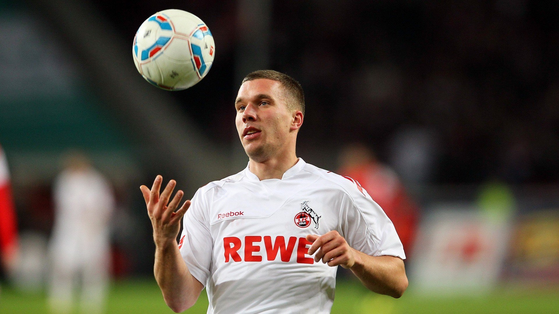 从低谷到巅峰，伤病康复背后的体育精神与科学突破