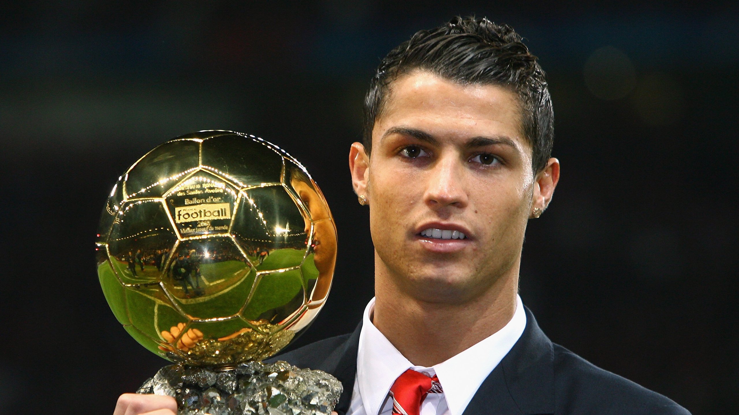 激烈角逐!全国大学生田径锦标赛4×100米接力赛圆满落幕